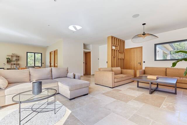Rent House 4 rooms 198 m² Bouc-Bel-Air 13320