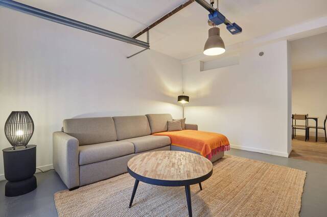 Location Appartement loft 2 pièces 35 m² Aix-en-Provence 13100