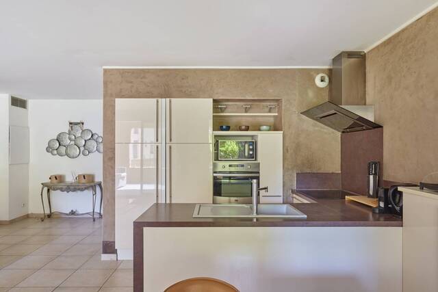Location Appartement t3 67 m² Aix-en-Provence 13100