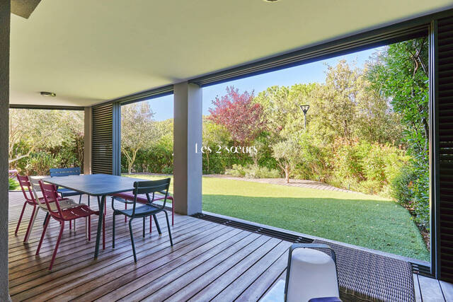 Location Appartement 5 pièces 123.89 m² Aix-en-Provence 13090