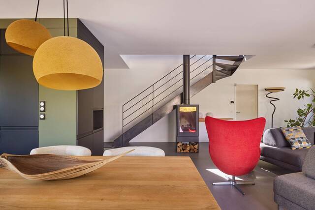 Rent House maison 4 rooms 140 m² Cabriès 13480