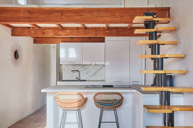 Rent Apartment 3 rooms 57 m² Aix-en-Provence 13100