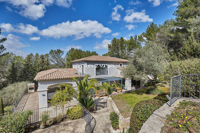 Vente Maison 8 pièces 346.05 m² Bouc-Bel-Air 13320