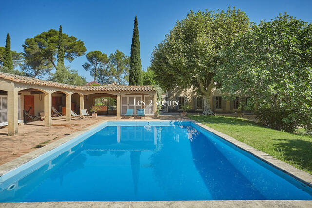 Vente Maison bastide 10 pièces 540 m² Aix-en-Provence 13100
