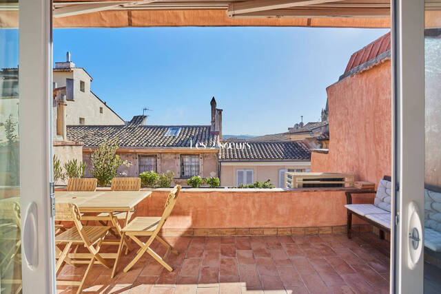 Location Appartement 100.87 m² Aix-en-Provence 13100