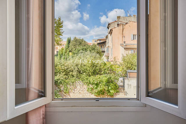Rent Apartment 2 rooms 32.61 m² Aix-en-Provence 13100