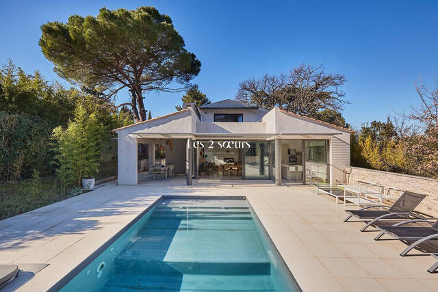 Location Maison 6 pièces 217.72 m² Aix-en-Provence 13090