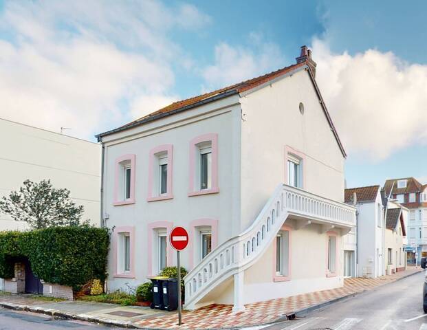 Sold House 6 rooms 155 m² Le Touquet-Paris-Plage 62520 Ville