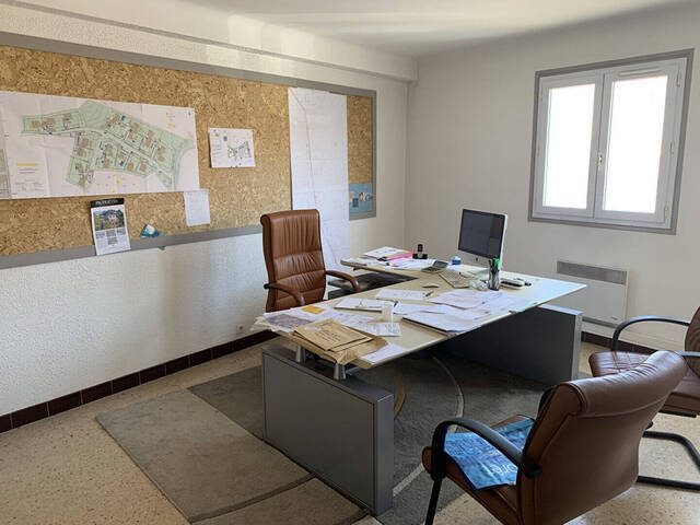 Location Bureau / local professionnel Saint-Raphaël 83700