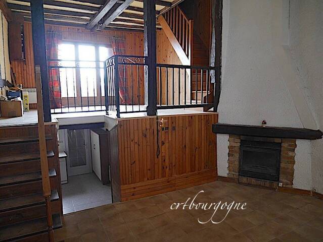 Bien vendu Maison maison de village 5 pièces 83 m² Courson-les-Carrières 89560