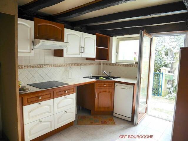 Bien vendu Maison maison de village 5 pièces 83 m² Courson-les-Carrières 89560