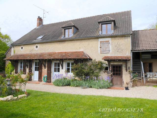 Bien vendu Maison fermette longère 7 pièces 180 m² Toucy 89130