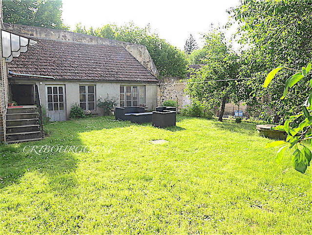 Bien vendu Maison maison ancienne 6 pièces 200 m² Toucy 89130
