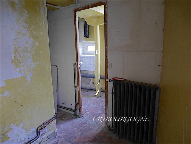 Bien vendu Maison maison ancienne 6 pièces 200 m² Toucy 89130