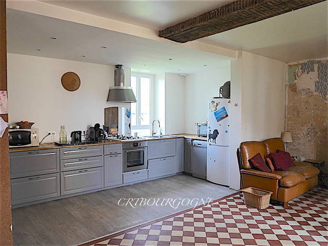 Bien vendu Maison maison ancienne 6 pièces 200 m² Toucy 89130