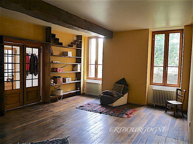 Bien vendu Maison maison ancienne 6 pièces 200 m² Toucy 89130