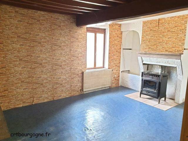 Bien vendu Maison maison 5 pièces 125 m² Villeneuve-les-Genêts 89350