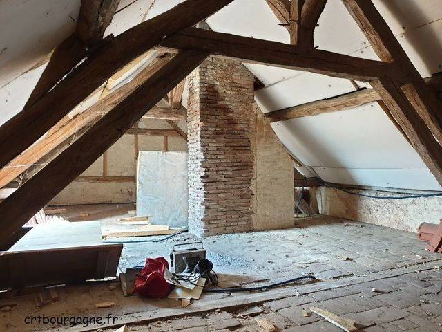 Bien vendu Maison maison 5 pièces 125 m² Villeneuve-les-Genêts 89350