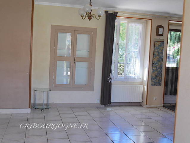 Bien vendu Maison maison ancienne 5 pièces 117 m² Ouanne 89560
