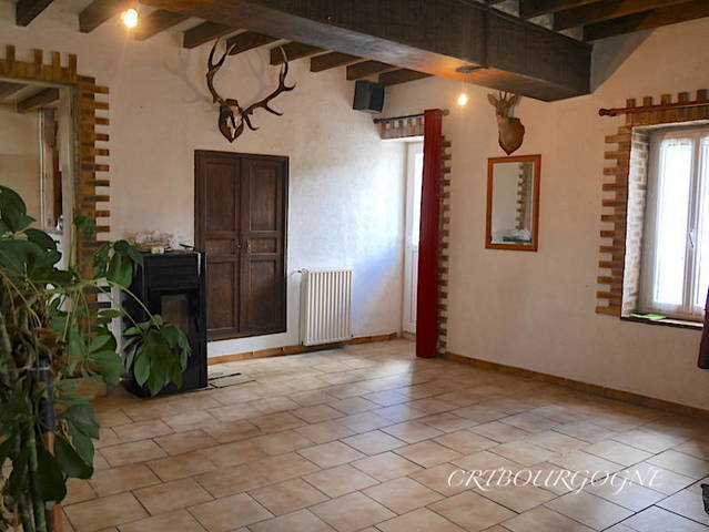 Bien vendu Maison maison ancienne 5 pièces 117 m² Ouanne 89560