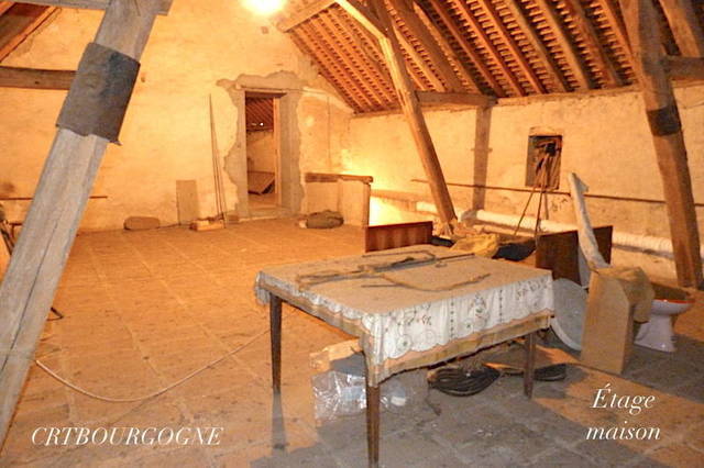 Bien vendu Maison corps de ferme 5 pièces 100 m² Toucy 89130