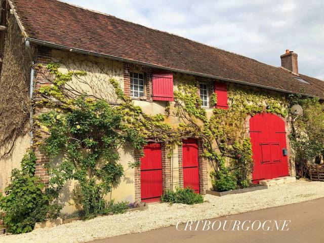 Bien vendu Maison fermette longère 6 pièces 215 m² Toucy 89130