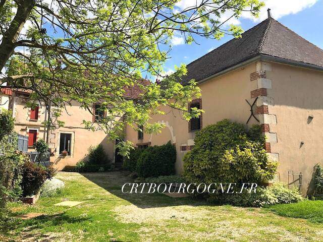 Bien vendu Maison maison ancienne 5 pièces 145 m² Leugny 89130