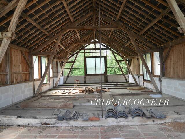 Bien vendu Maison maison ancienne 5 pièces 145 m² Leugny 89130