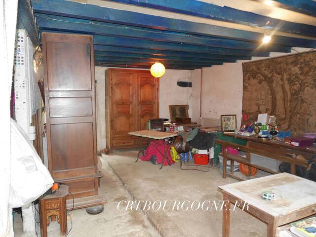 Bien vendu Maison maison ancienne 5 pièces 145 m² Leugny 89130