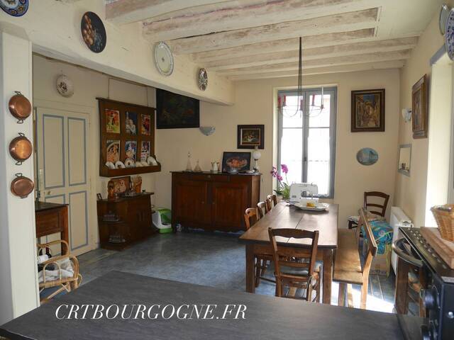 Bien vendu Maison maison ancienne 5 pièces 145 m² Leugny 89130