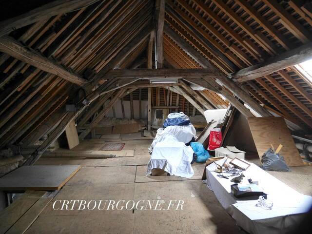 Bien vendu Maison maison ancienne 5 pièces 145 m² Leugny 89130