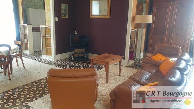 Vente Maison maison ancienne 8 pièces 208.88 m² Toucy 89130