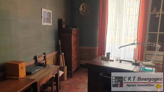 Vente Maison maison ancienne 8 pièces 208.88 m² Toucy 89130