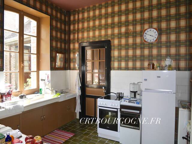 Vente Maison maison ancienne 8 pièces 208.88 m² Toucy 89130
