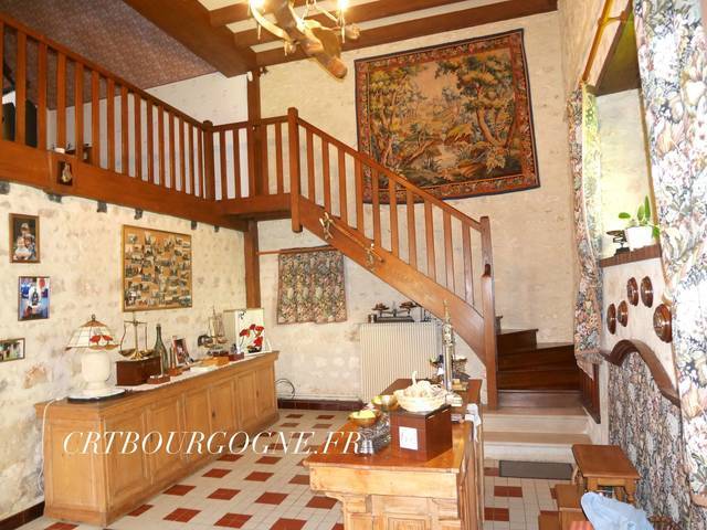 Bien vendu Maison maison ancienne 5 pièces 165 m² Toucy 89130