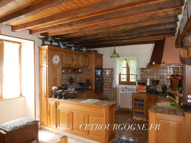Bien vendu Maison maison ancienne 5 pièces 165 m² Toucy 89130