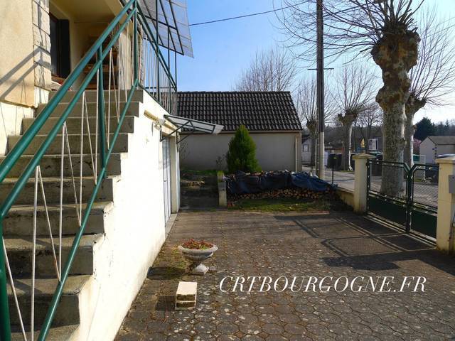 Bien vendu Maison maison de village 6 pièces 85 m² Toucy 89130