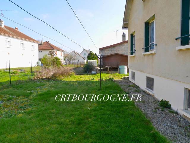 Bien vendu Maison maison de village 6 pièces 85 m² Toucy 89130