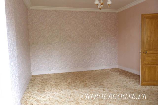 Bien vendu Maison maison de village 6 pièces 127.5 m² Toucy 89130