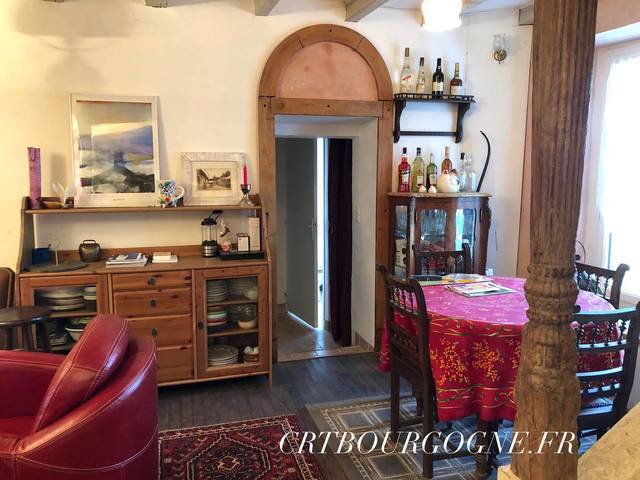 Bien vendu Maison maison ancienne 5 pièces 105.23 m² Toucy 89130