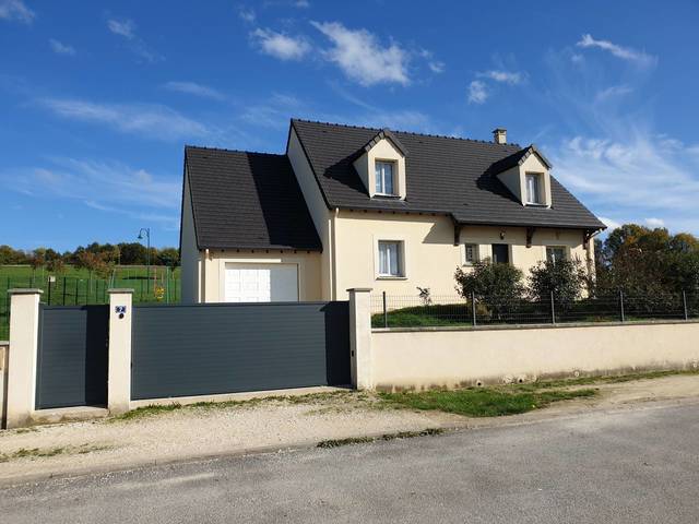Bien vendu Maison maison individuelle 8 pièces 156 m² Toucy 89130