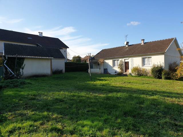 Bien vendu Maison maison 5 pièces 85 m² Saint-Fargeau 89170