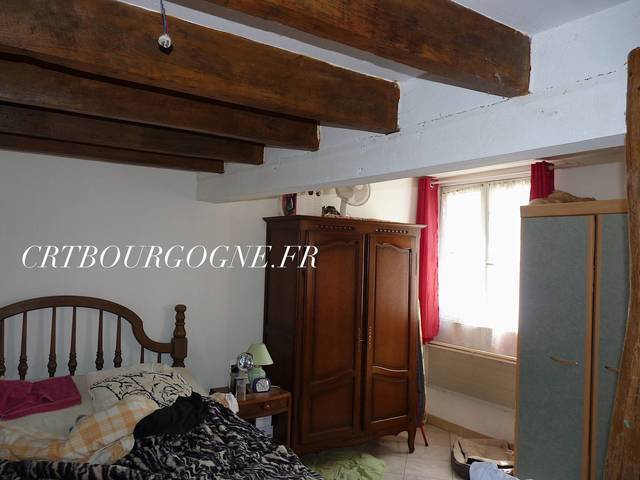 Bien vendu Maison maison ancienne 4 pièces 113.12 m² Treigny 89520
