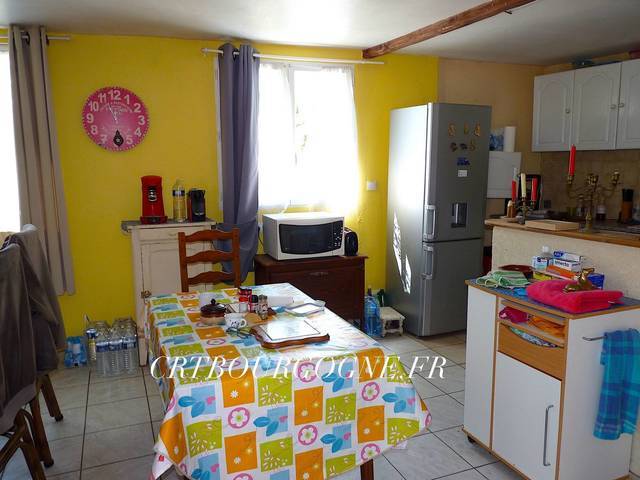 Bien vendu Maison maison ancienne 4 pièces 113.12 m² Treigny 89520