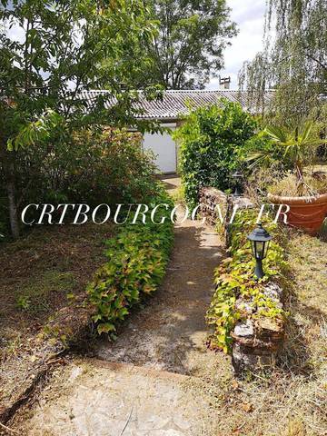 Bien vendu Maison maison ancienne 4 pièces 113.12 m² Treigny 89520