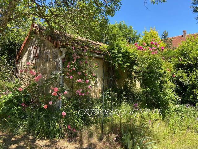 Bien vendu Maison maison ancienne 8 pièces 150 m² Toucy 89130