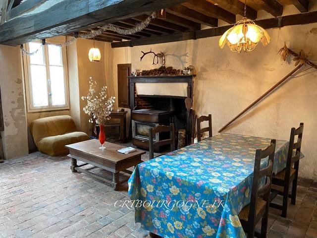 Bien vendu Maison longère 4 pièces 120 m² Toucy 89130