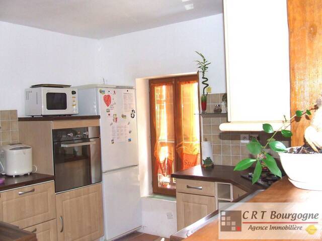 Bien vendu Appartement appartement 5 pièces 90.14 m² Villiers-Saint-Benoît 89130