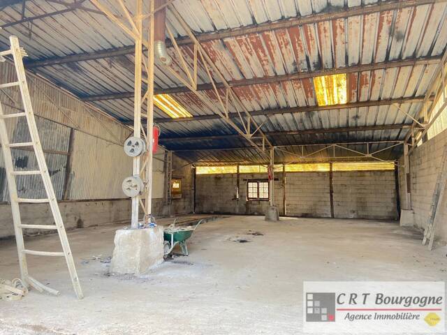 Bien vendu Maison maison ancienne 5 pièces 136 m² Toucy 89130