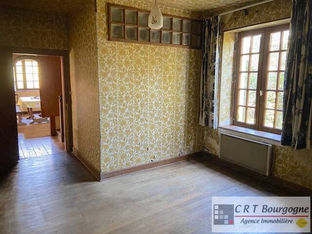 Bien vendu Maison maison ancienne 5 pièces 136 m² Toucy 89130